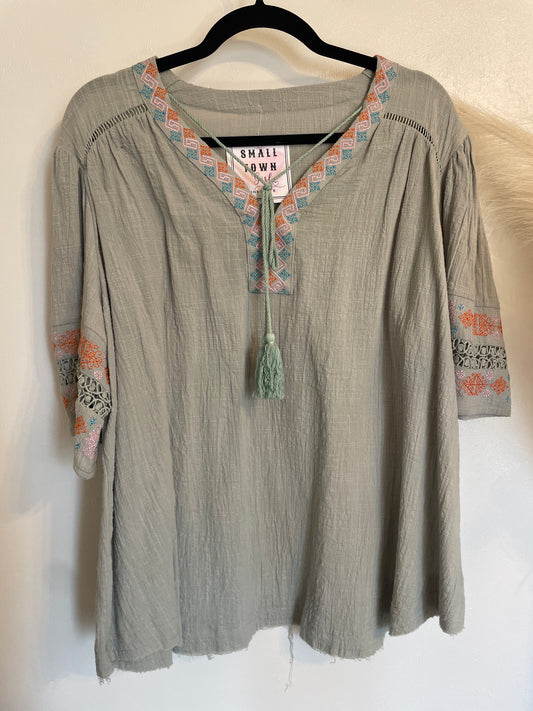 SALE | Mint Embroidered Blouse | XL