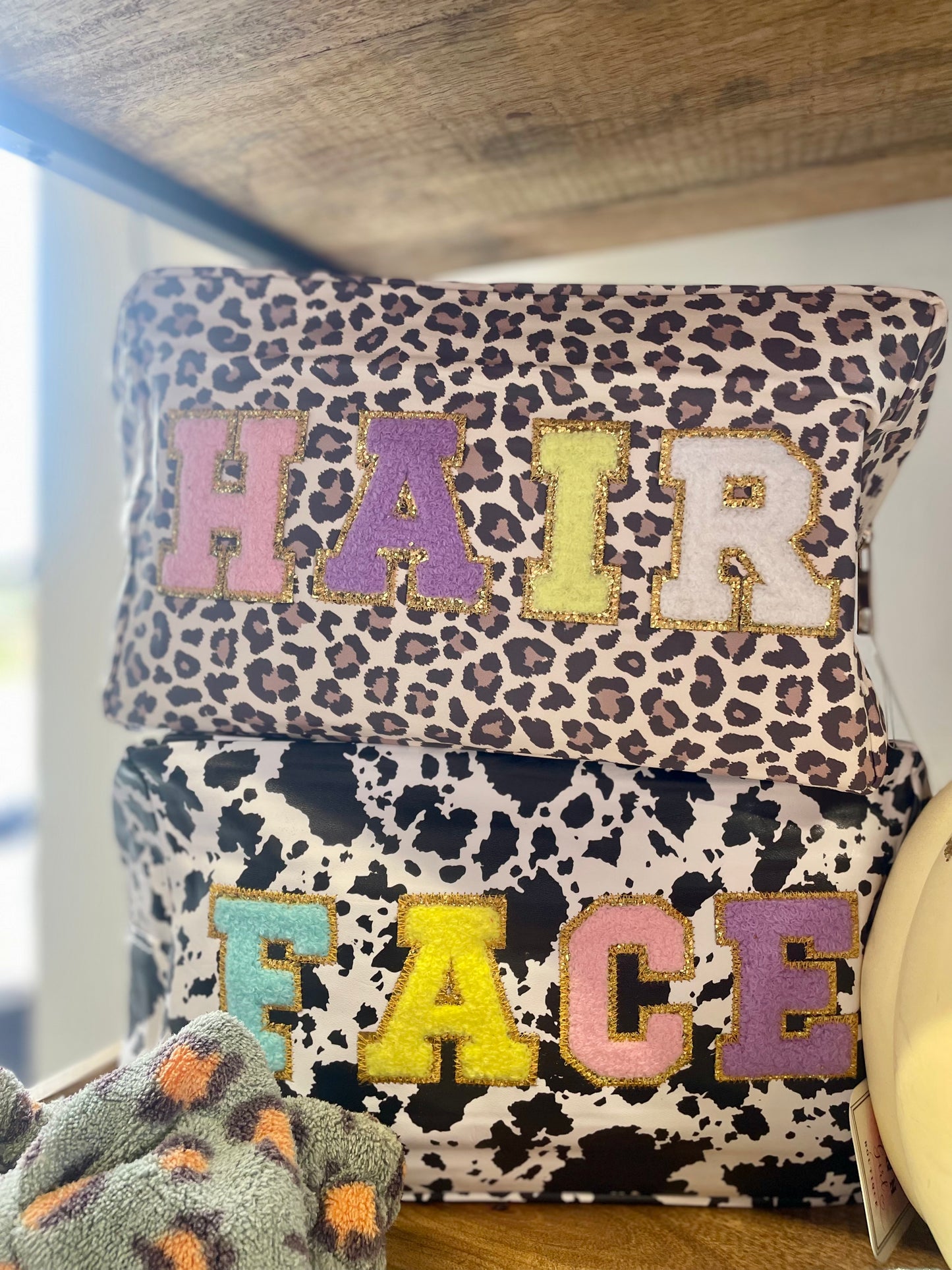 Cheetah print Travel Bags