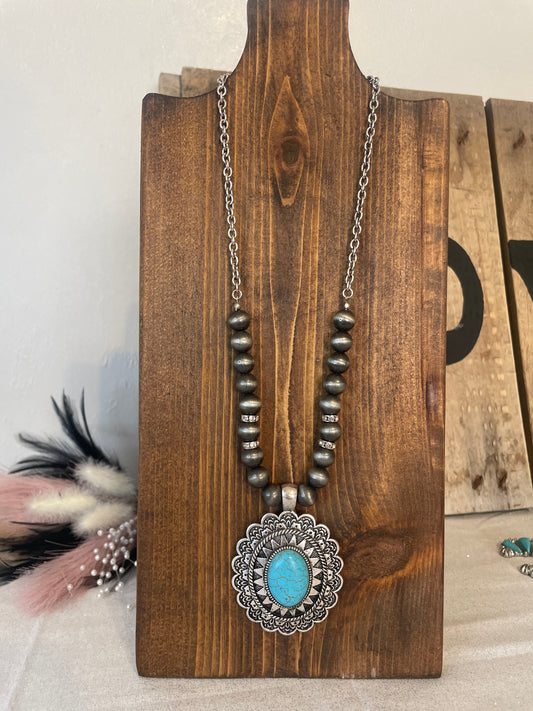 Everything Western Necklace