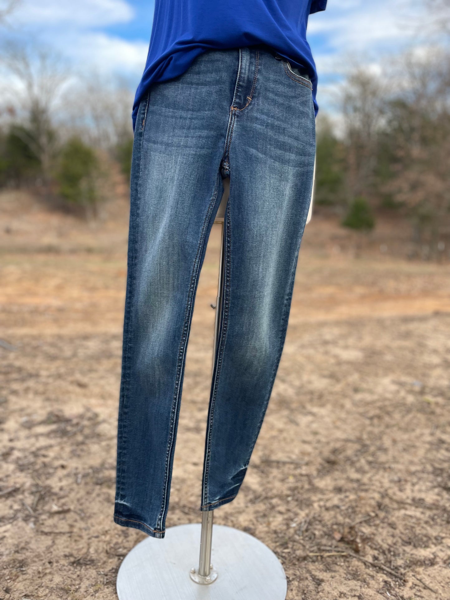 Dark high rise skinny Jeans